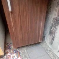 یک عدد موکت دو در ونیم یک کابینت تک