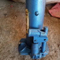 تعدادی لوازم جانبی خودرو وجرثقیل|قطعات یدکی و لوازم جانبی|کرمانشاه, |دیوار