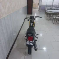 موتور ۱۲۵مدارک .قدیم کامل.موتور درحد صفر|موتورسیکلت|شهرکرد, |دیوار