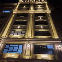 اپارتمان 120متر بسیار تمییز