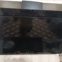 هود شیشه ای بسیار تمیز