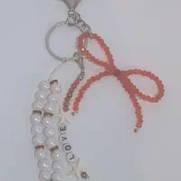 آویز کیف و جاکلیدی پاپیون قرمز|کیف، کفش، کمربند|کامیاران, |دیوار