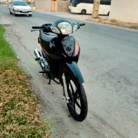 موتورسیکلت پیشرو