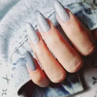 خدمات کاشت ناخن و..|خدمات آرایشگری و زیبایی|زرند, |دیوار