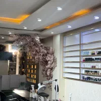 استخدام پرسنل در سالن زیبایی