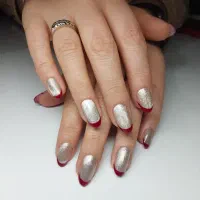 کاشت ناخن و رنگ و لایت تخفیف ویژه شب یلدا