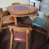 میز چهارنفره