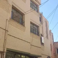 رهن و اجاره منزل مسکونی سه طبقه در خیابان مولوی