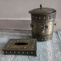 سطل زباله و جادستمال