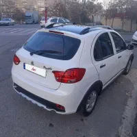 کوئیک سفید مشکی