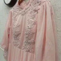 لباس عقد|لباس|قم, نخودی|دیوار
