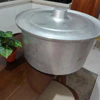 دیگ قابلمه بزرگ روحی آکبند