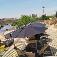 چتر رستورانی پایه بغل رنگ کرم جنس برزنت سایبان|کوهنوردی و کمپینگ|تهران, آبشار تهران (دریاچه)|دیوار