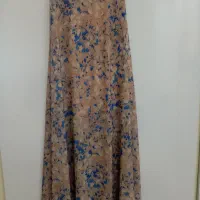 تعدادی پیراهن  ساحلی زنانه