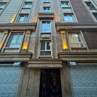 ۵۷متر/نورپردازی و دیزاین فوق العاده/ وام دار