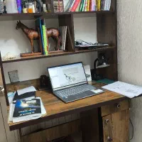 میز تحریر جادار