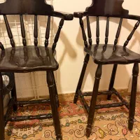 دو عدد صندلی