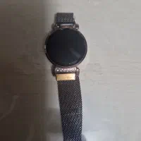 ساعت در طرح های مختلف