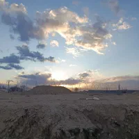 زمین-فروشی