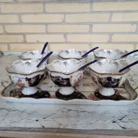 بستنی خوری