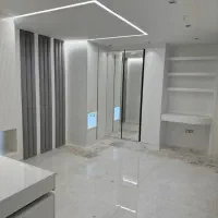 رنگ کار حرفه ای ساختمان با ۲۰ سال سابقه کاری