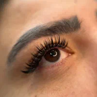 آموزش تخصصی اکستنشن مژه