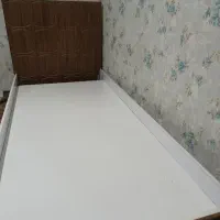 تخت خواب یک نفره
