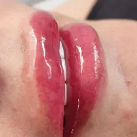 شیدینگ لب|خدمات آرایشگری و زیبایی|کرمانشاه, |دیوار