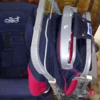 کالسکه و صندلی ماشین برای کودک