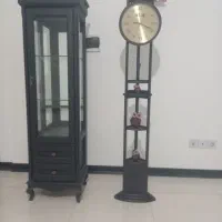 ساعت و ویترین