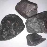 شهاب سنگ و سنگ قیمتی