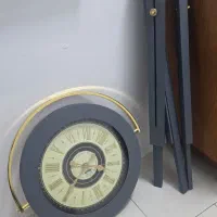 ساعت ایستاده