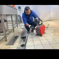 لوله‌ بازکنی فنرزن در۱۰دق بشرط بازشدن ارزان مطمئن|خدمات پیشه و مهارت|زنجان, |دیوار