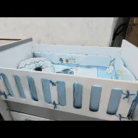 تخت نوزاد کنار مادر گهواره ای همراه با تشک