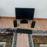 مانیتور تمام لمسی دل  ۱۹ اینچ به همراه باند.کیبورد