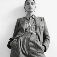 مدلینگ بانوان/فرصت استثنایی/همراه اموزش طلایی