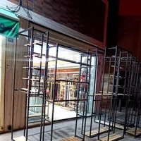 اویز رگال پوشاک پایین چوب