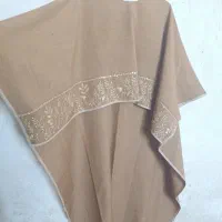 پانچوی بلند و دامن|لباس|بهبهان, |دیوار