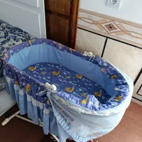 گهواره و تخت نوزاد|تخت و صندلی بچه|سیمین شهر, |دیوار