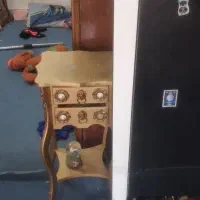 میز دو کشو