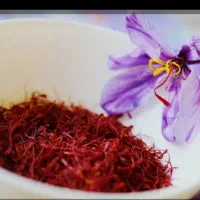 نیازمند نیرو جهت پاک کردن زعفران