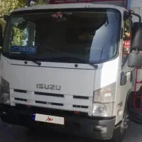 ایسوزو مدل ۹۴  بدون رنگ ۷۰۰تا کار  ۶تن اتاق باری