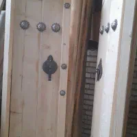 درو پنجره چوبی طرح قدیم