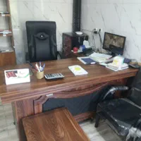 منشی خانم جهت فاکتور نویسی