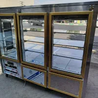 یخچال ویترینی