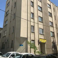 ونک بر ملاصدرا ۶۶ متر سند اداری تابلو خور