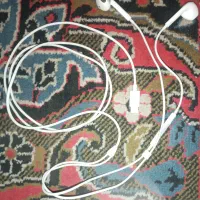 هنذفری آیفون|لوازم جانبی موبایل و تبلت|قم, ولیعصر|دیوار