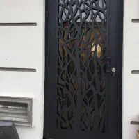 درب حیاطی و حفاظ کولر|عمده‌فروشی|اهواز, بازار آهن|دیوار