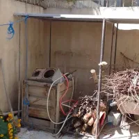 قفس آهنی بزرگ