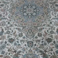 ۲تا فرش ۱۲متری قیمت هرکدام ۷۵۰ تومن